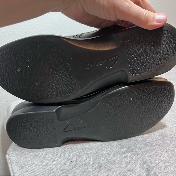 Clarks Women’s Brown Leather Clog Mules size 8 - Picture 10 of 12